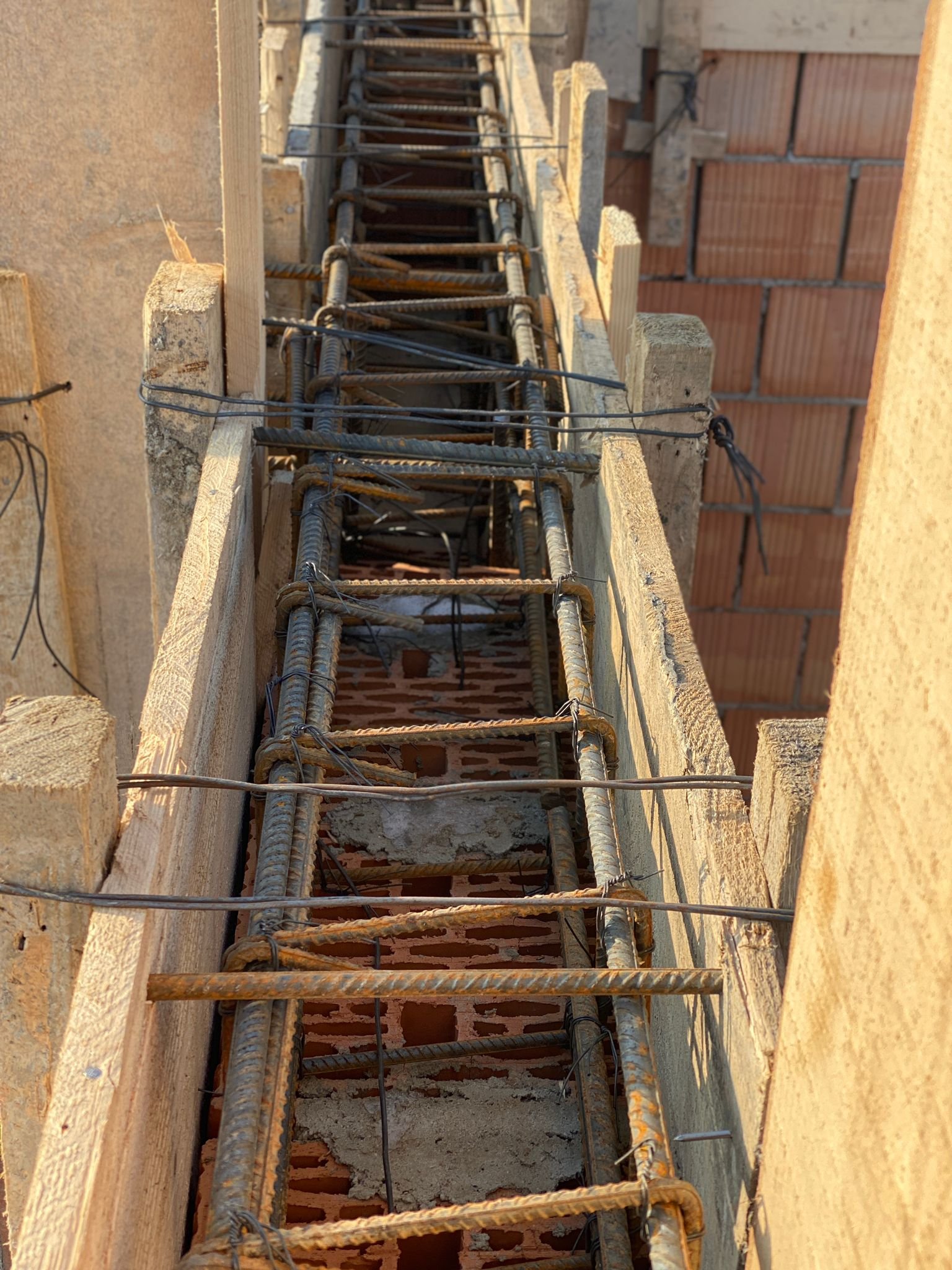 f07b4d65-eb09-49d0-bb28-c5e75e30ff63